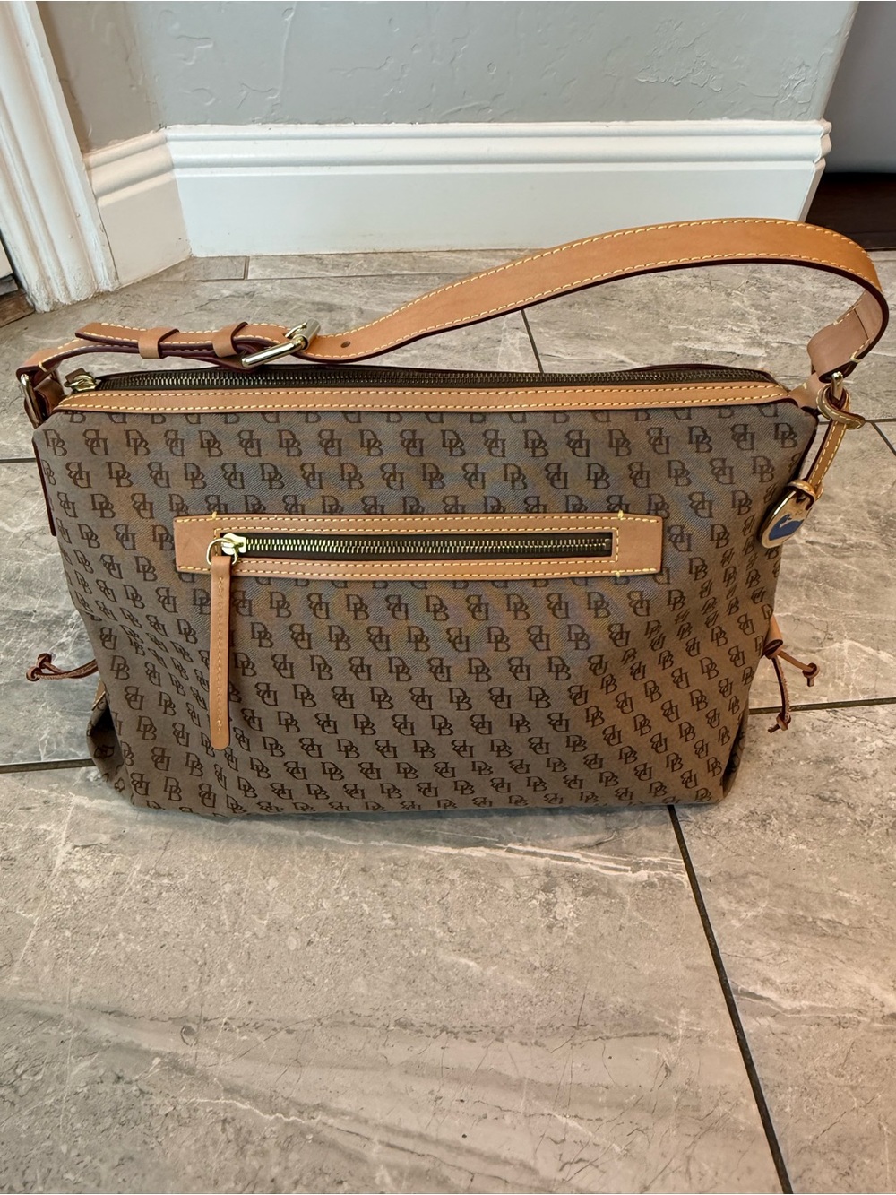 Vintage Y2K Dooney & Bourke H461C Monogram Shoulder Bag Duck Charm
